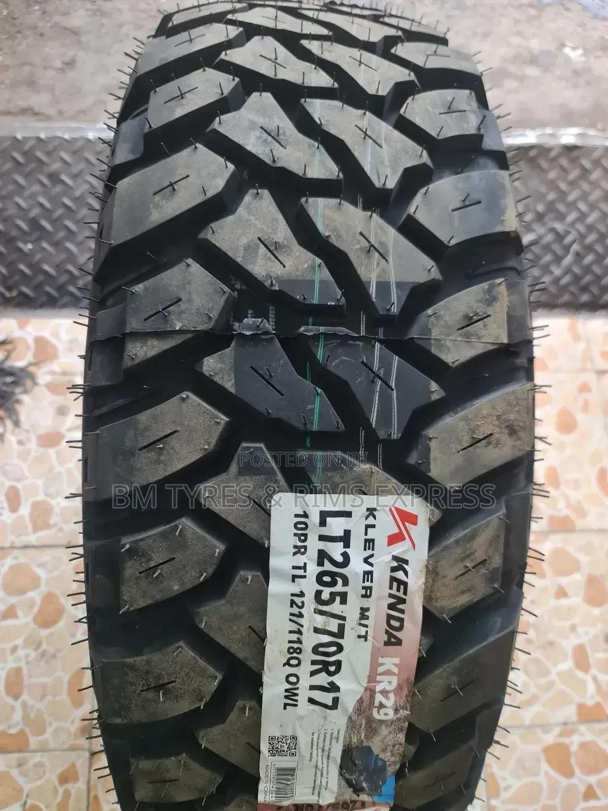265 /70 R17 Kenda Tyres (Mud Terrrain)