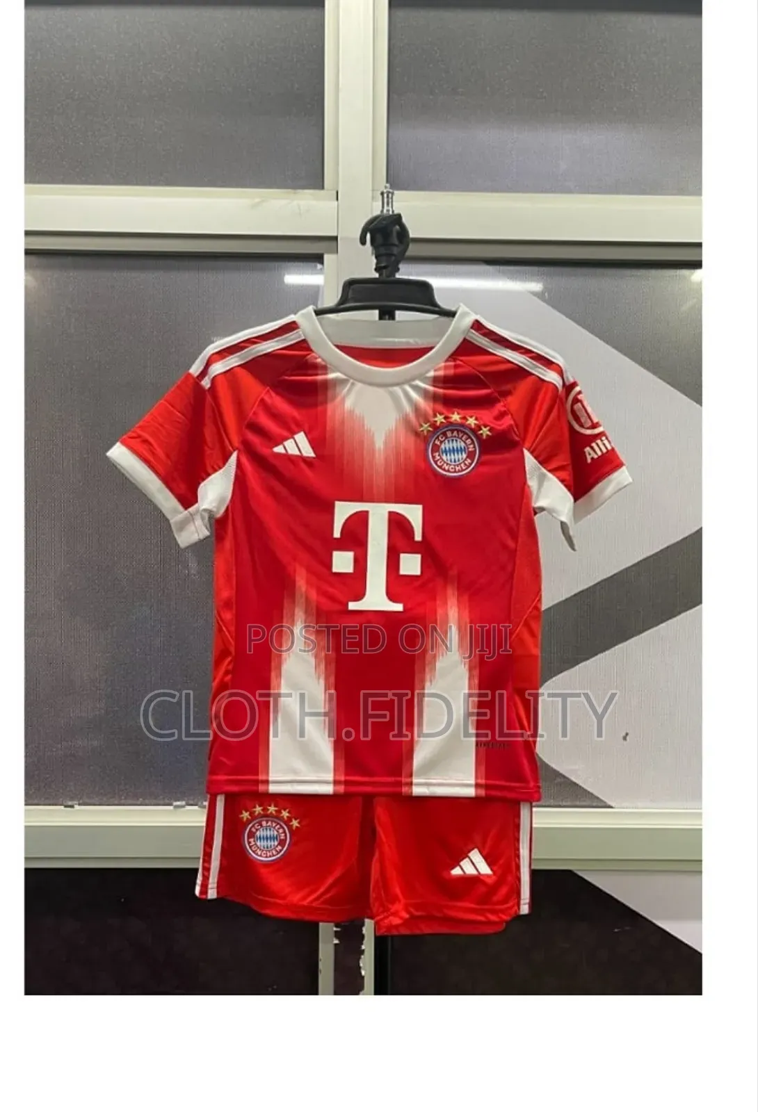 Bayern Home Kids Jersey 25/26.(Original).