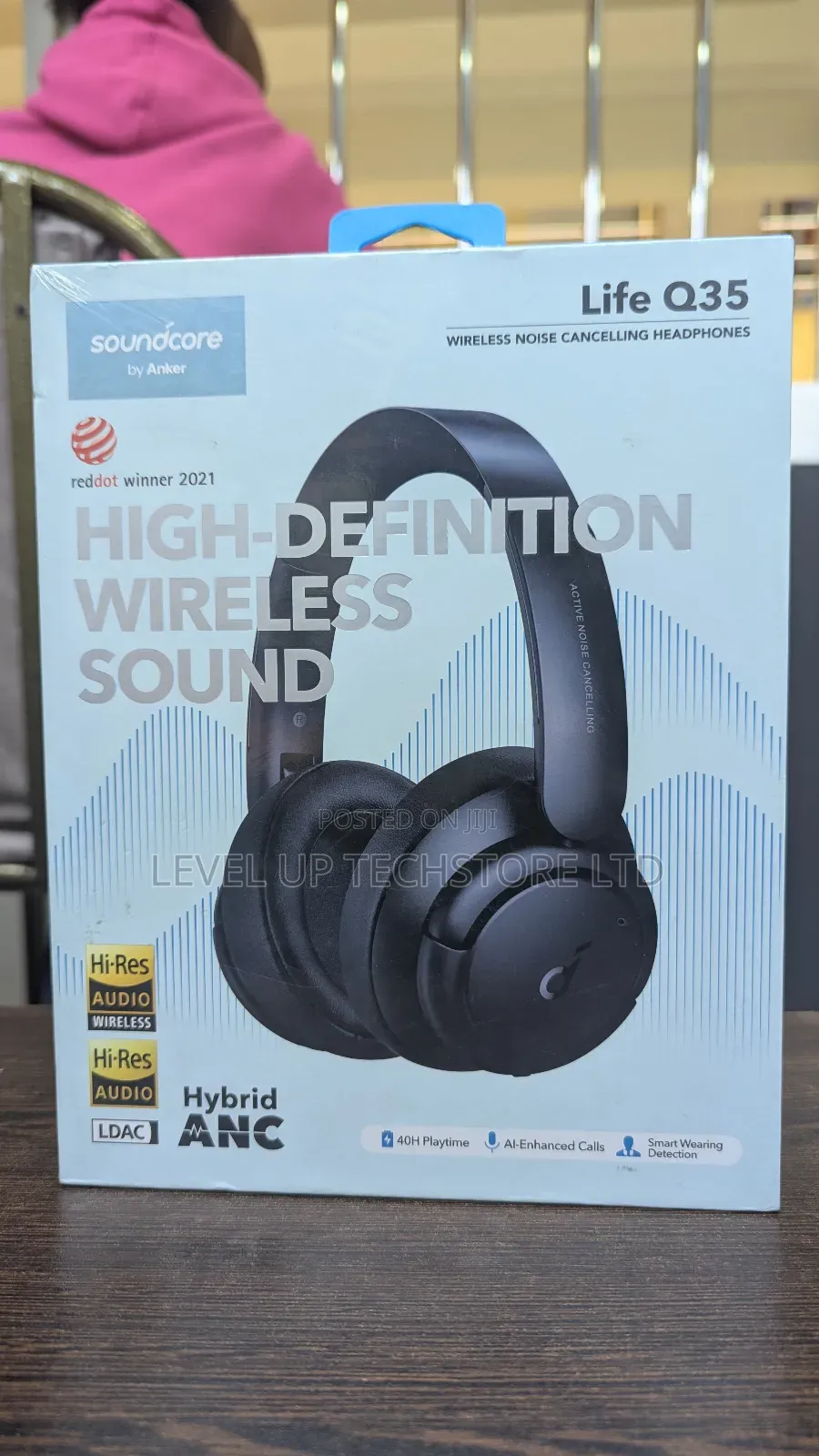 Soundcore by Anker- Life Tune( Black
)