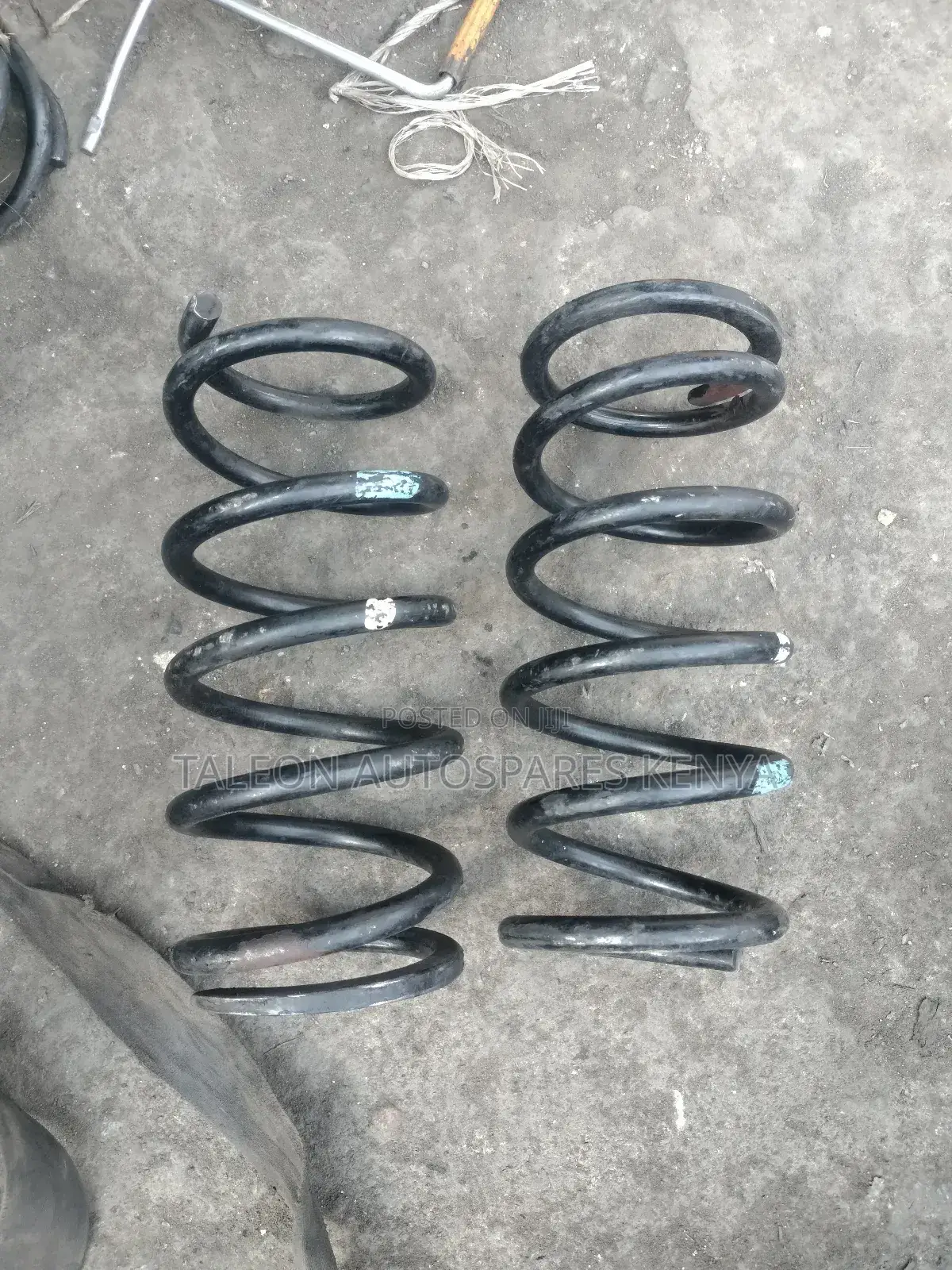 Tyota Isis Heavy-Duty Coil Springs