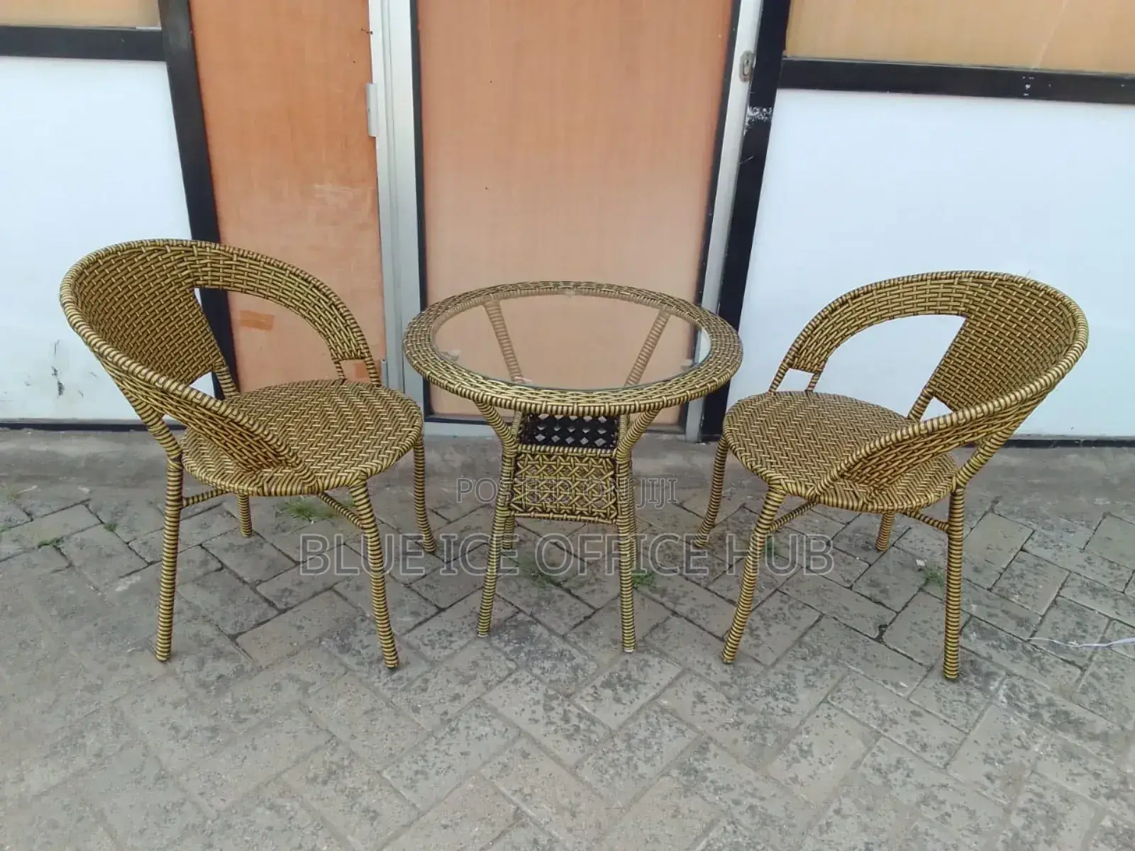 Brown Outdoor Set