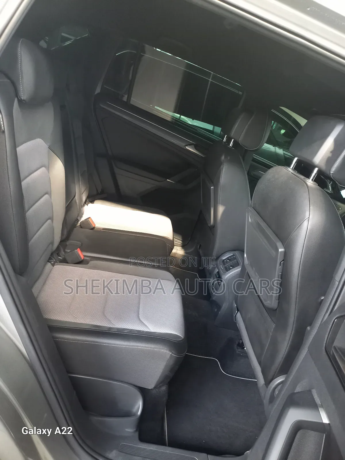 Volkswagen Tiguan 2019 Gold