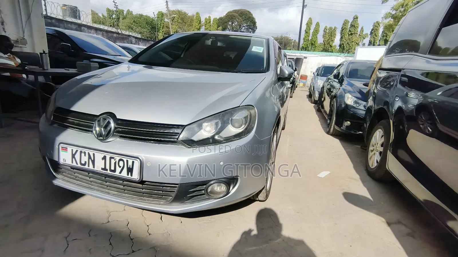 Volkswagen Polo 2011 Silver
