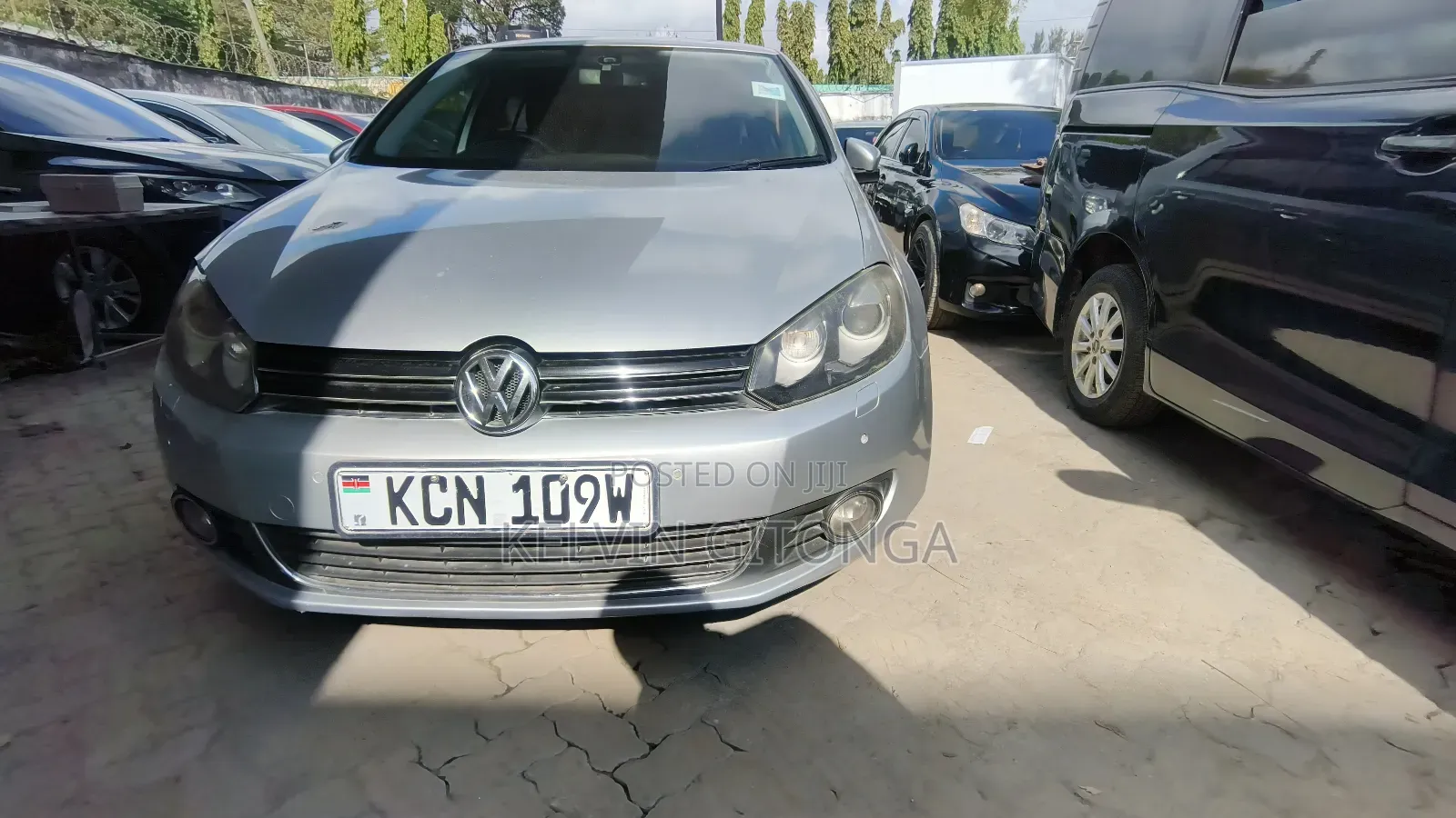 Volkswagen Polo 2011 Silver