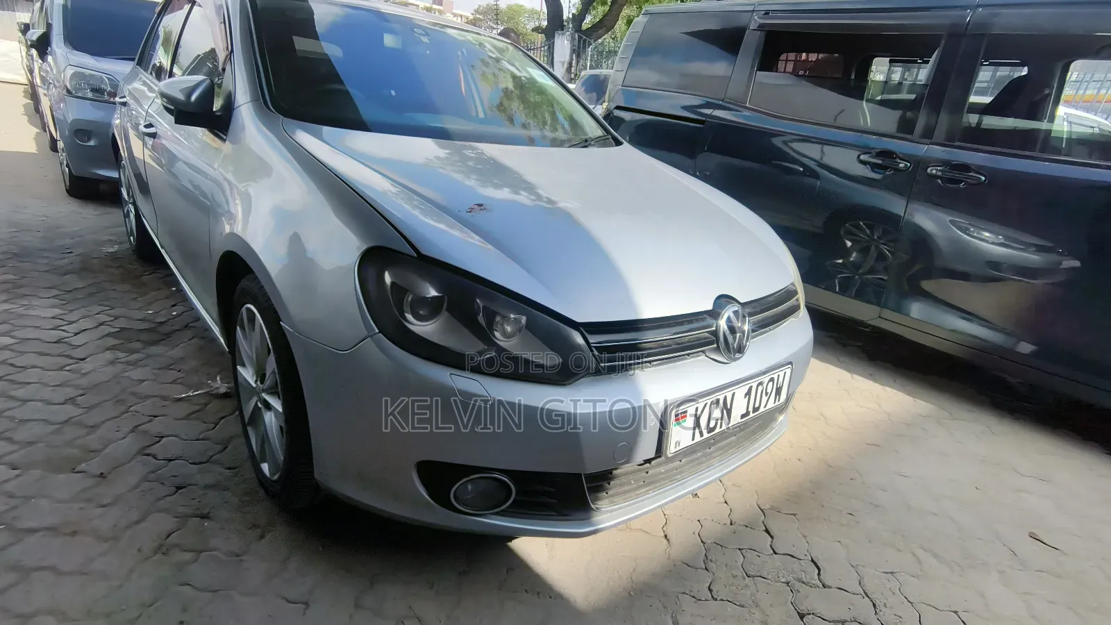 Volkswagen Polo 2011 Silver