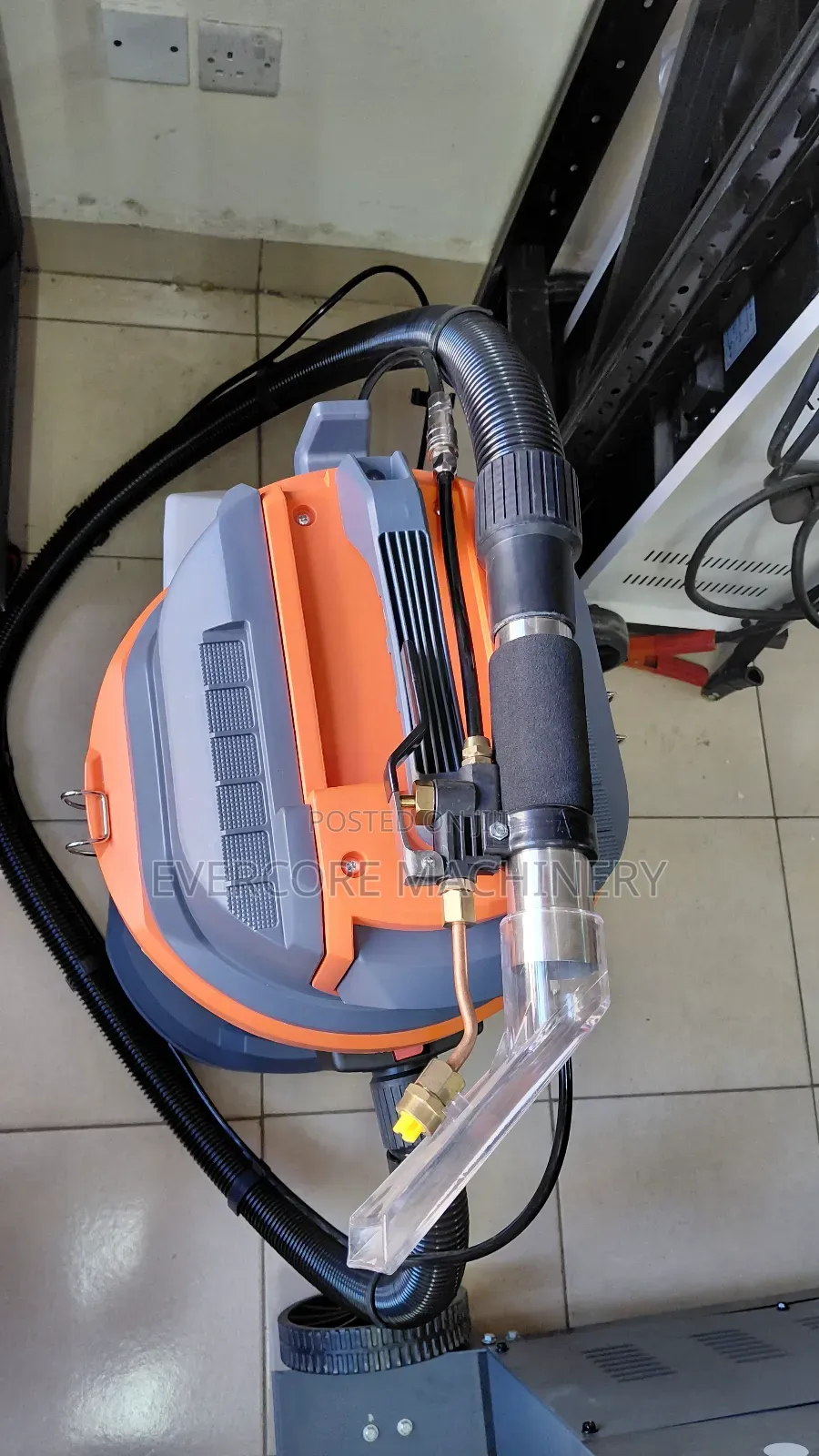 Wet and Dry Carpet Cleaner Machine 35litres Capacity