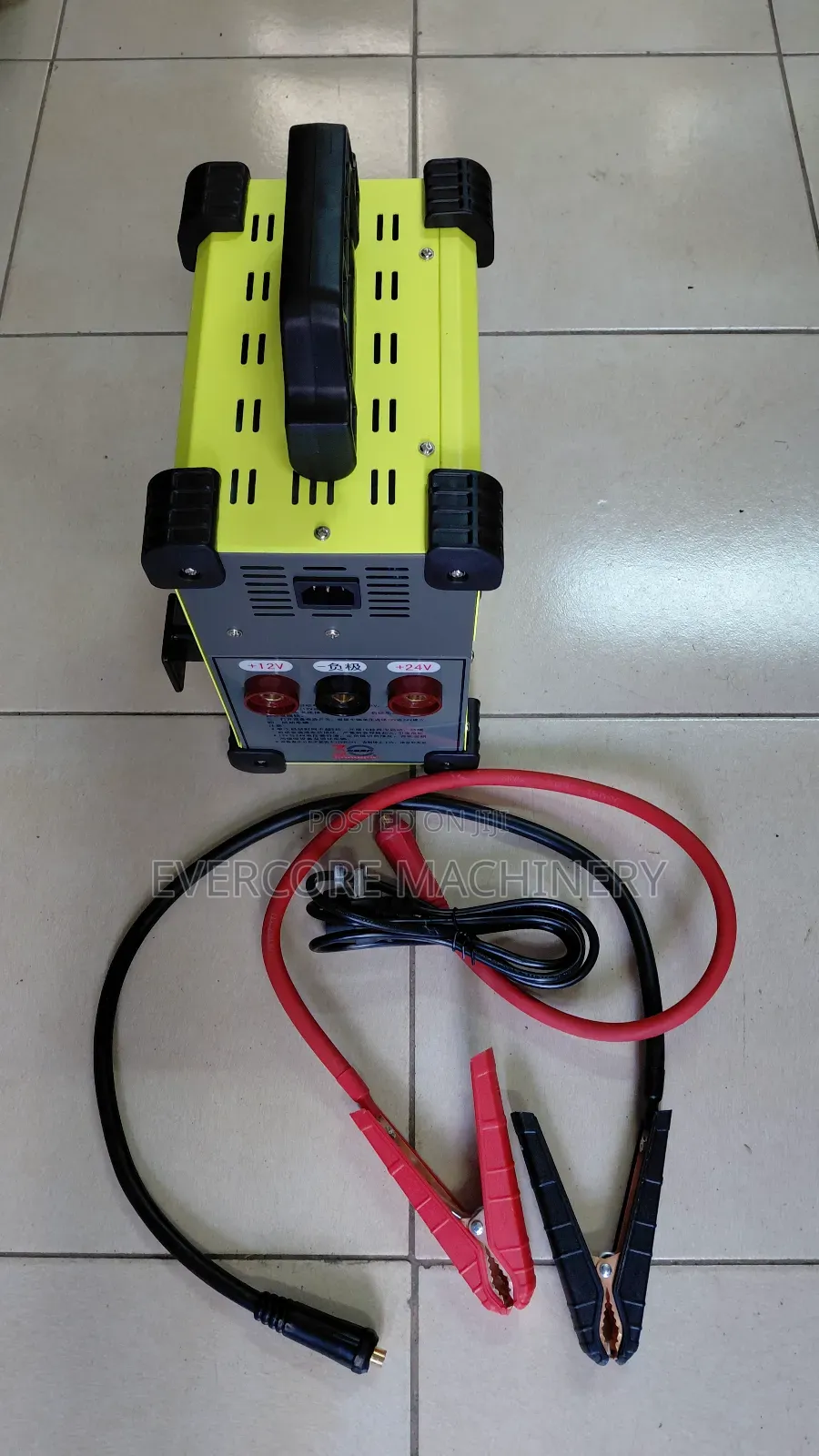 Heavy Duty Personal Car Jump Starter Machine Set.