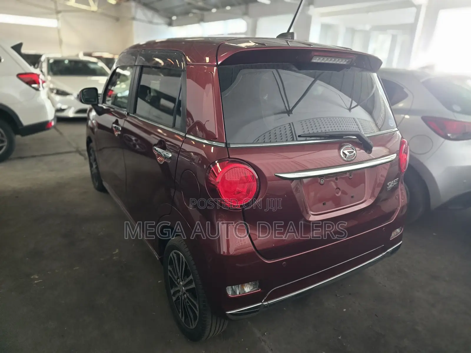 Daihatsu Cast 2018 Red