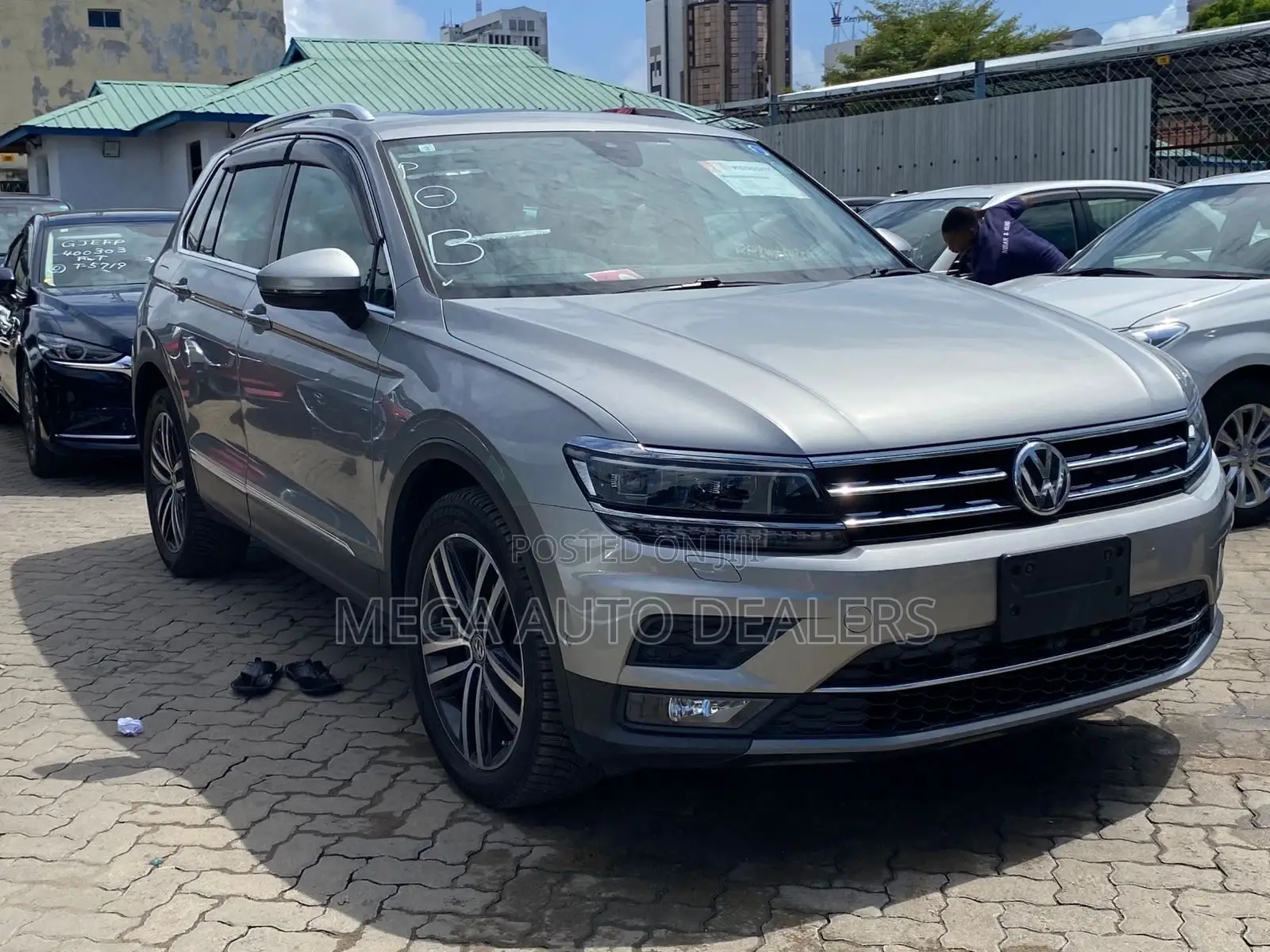 Volkswagen Tiguan 2019 Gray