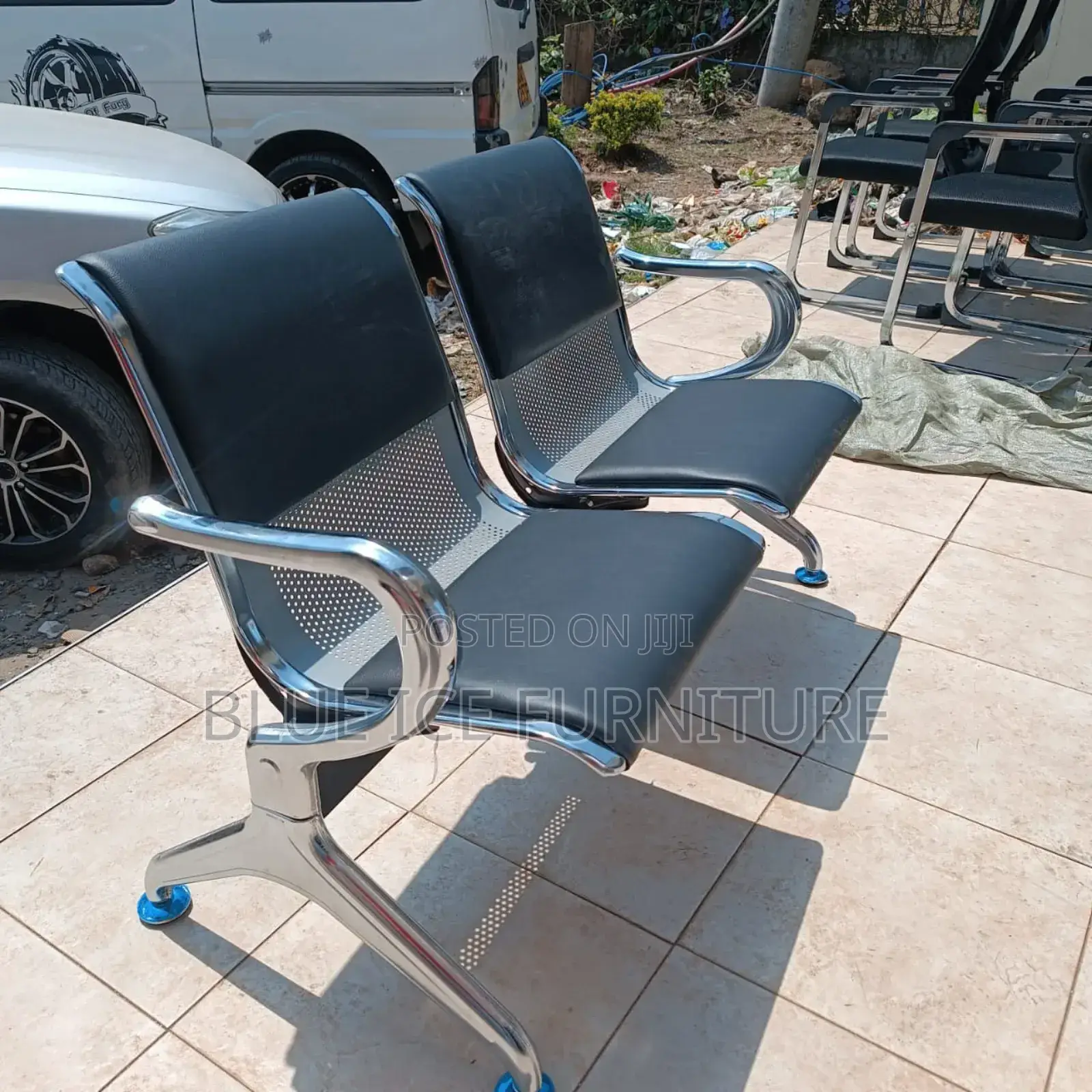 Imported 2 Seater Padded Link Chair