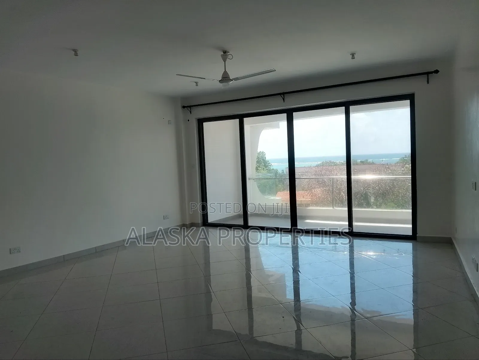 4bdrm Apartment in Nyali Estate for sale