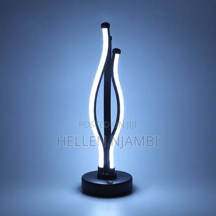 Claw Shape Led Table Lamp