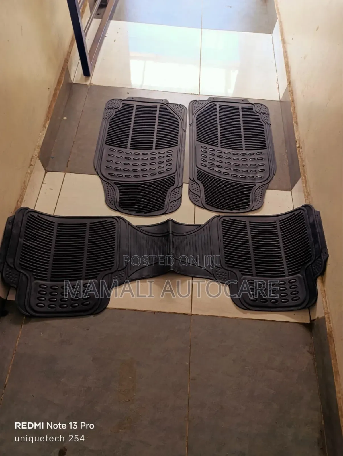 3pcs All-Weather Universal Car Mats (Conjoined Design)