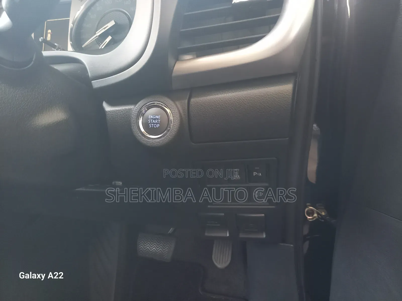 Toyota Hilux Revo Double Cab Deisel 2.8 RWD 2020 Blue