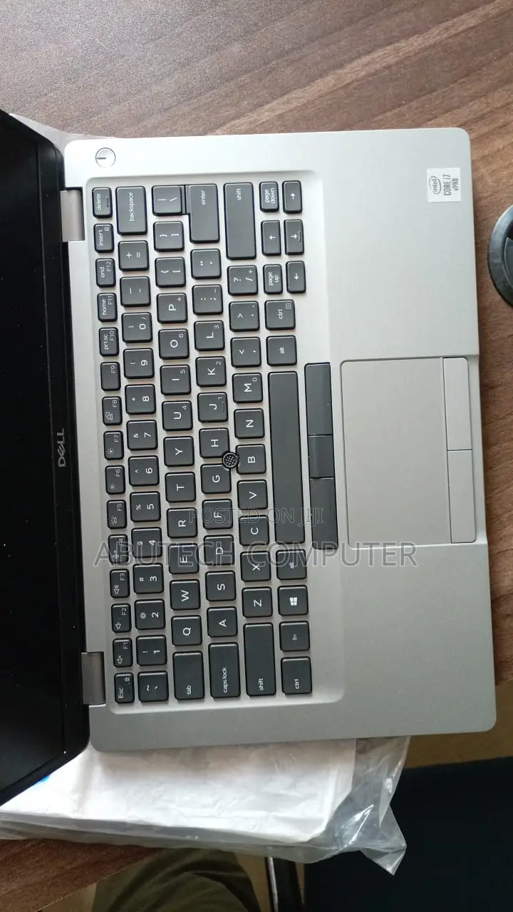 Laptop Dell Latitude 5410 16GB Intel Core I7 SSD 512GB