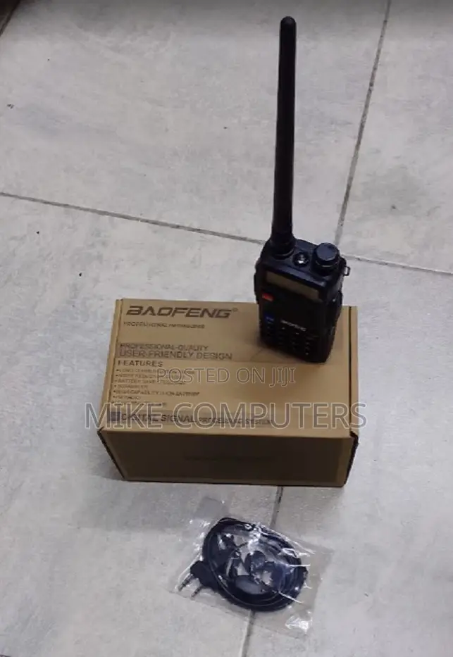 128ch 5w Fm Portable Two Way Radio With Headset