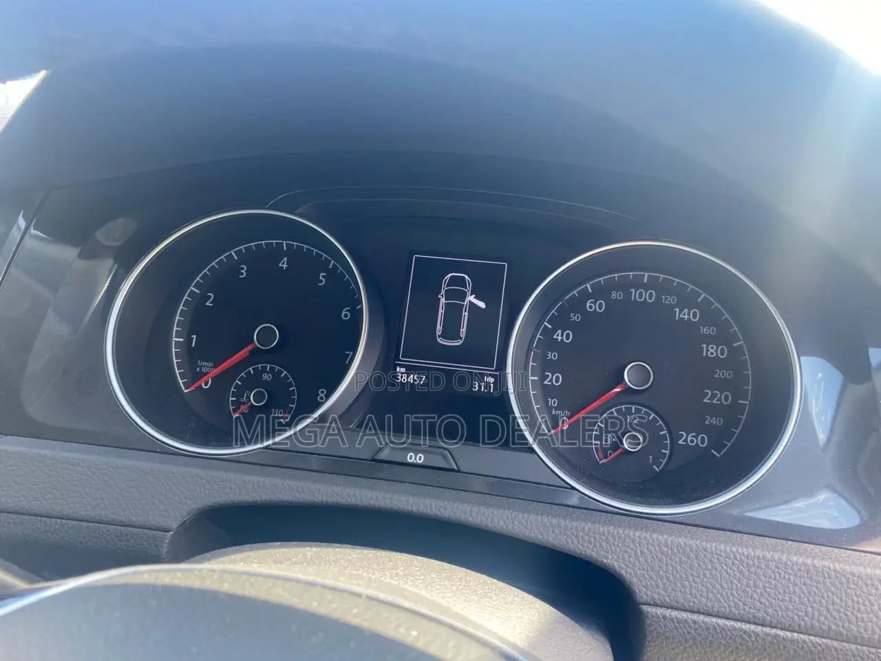 Volkswagen Golf 2018 White