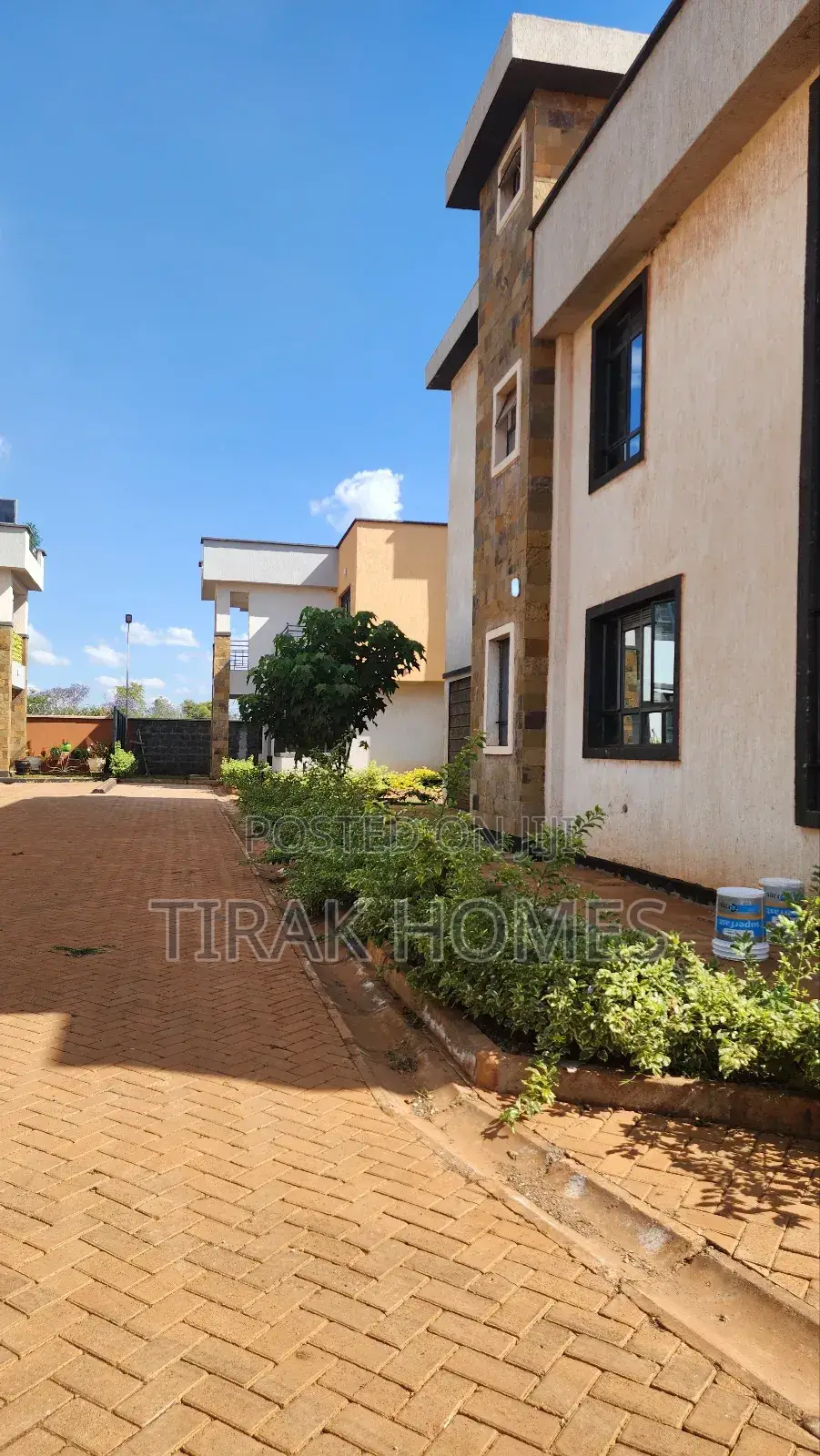 5bdrm Bungalow in Annex 2, Kenyatta Road / Theta for rent