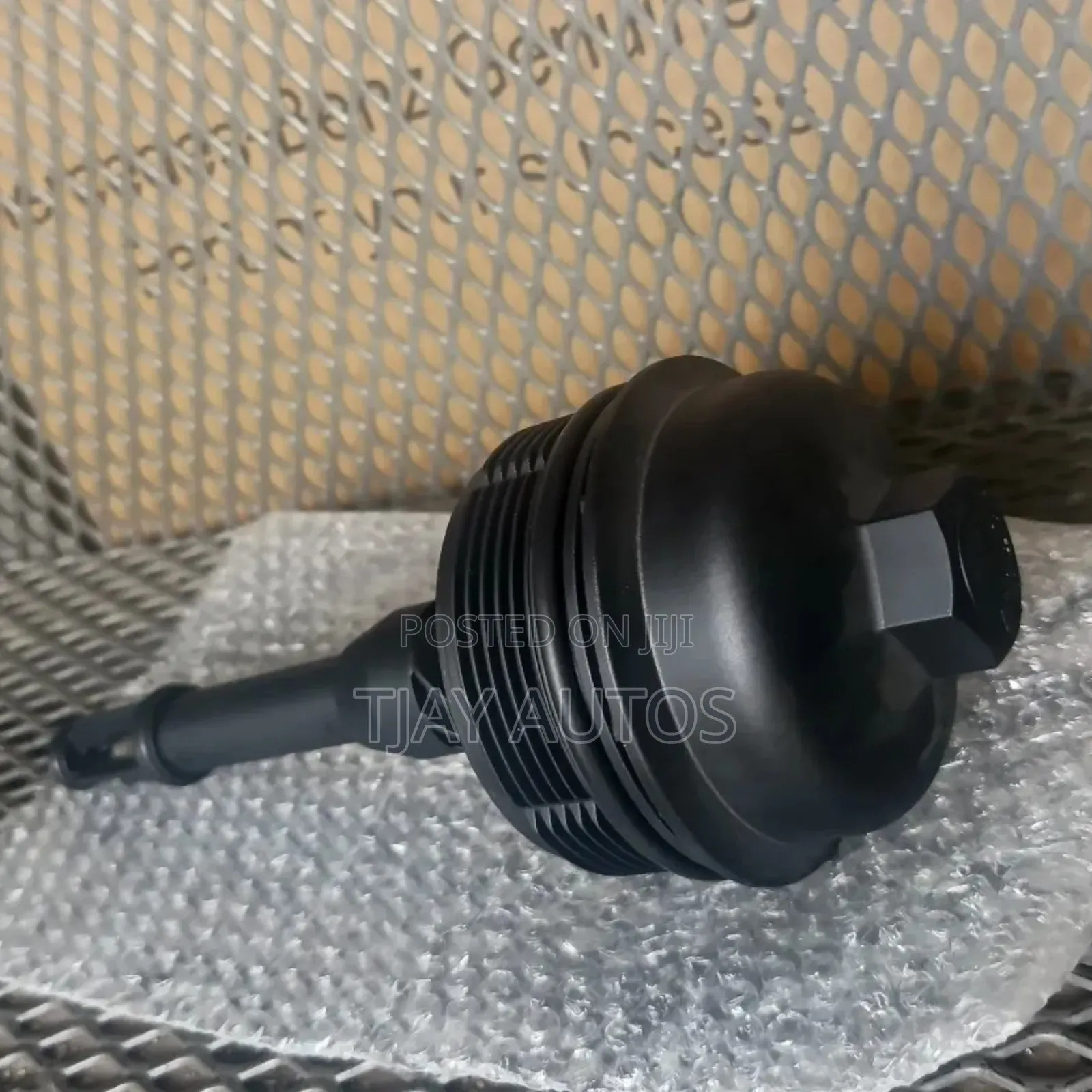 New Oil Filter Cover Cap Genuine Mercedes M264/M270/M274 - A
