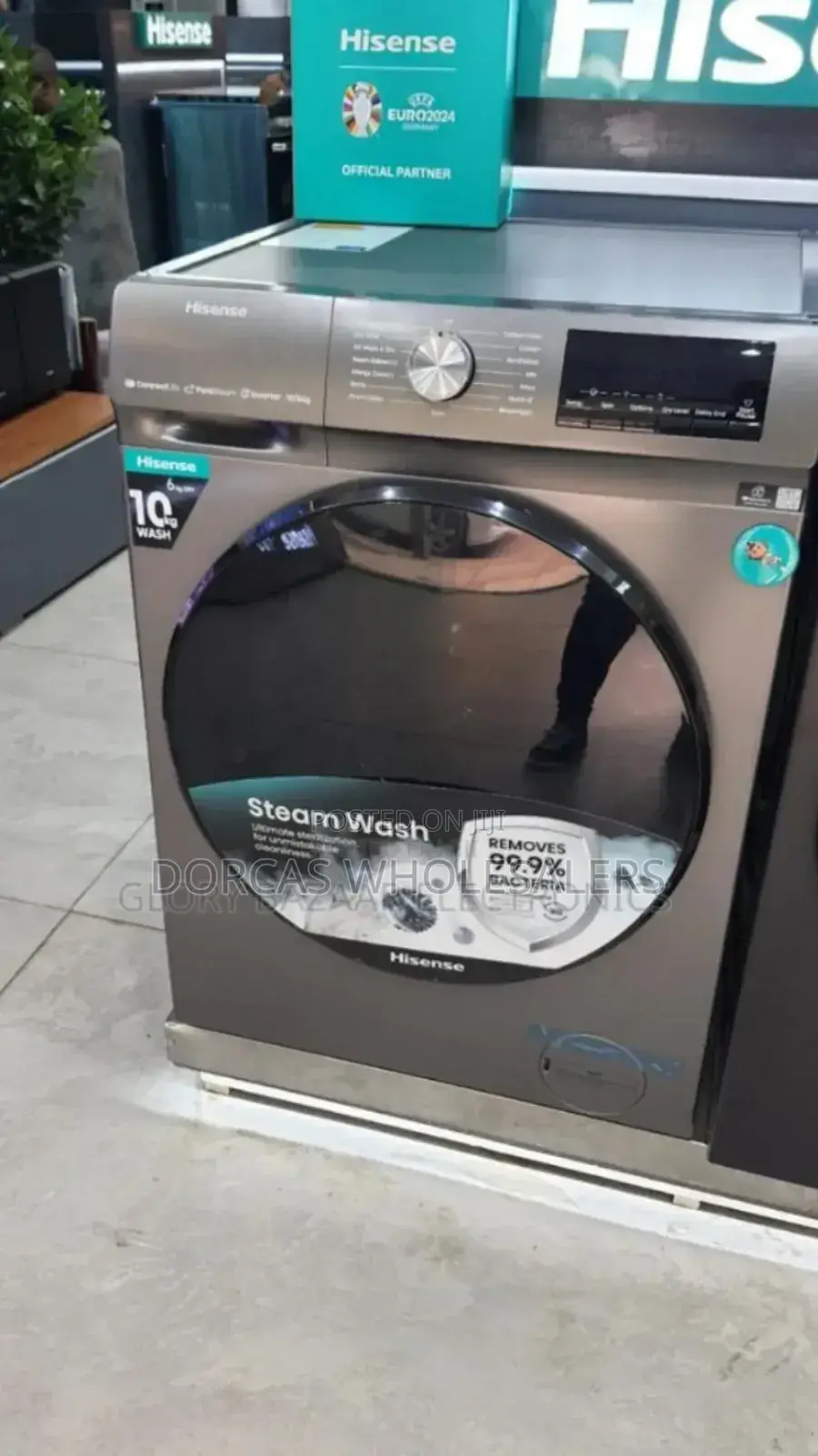 99% Clean. 10kgs Laundry Hisense Front Load Washing Machine