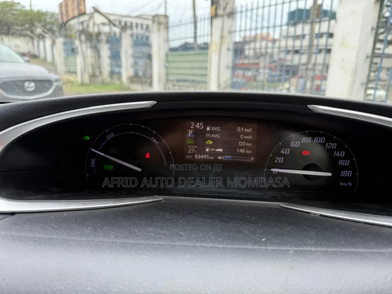 Toyota Sienta 1.5 Hybrid FWD (6-seater) 2019 White