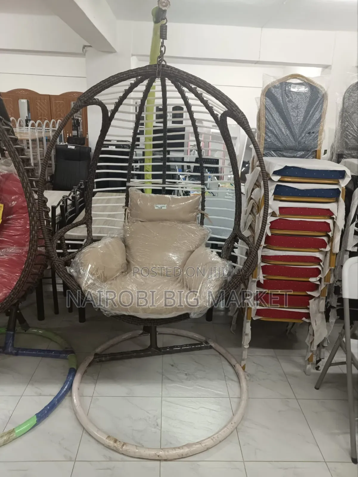 Outdoor Swinging Chair