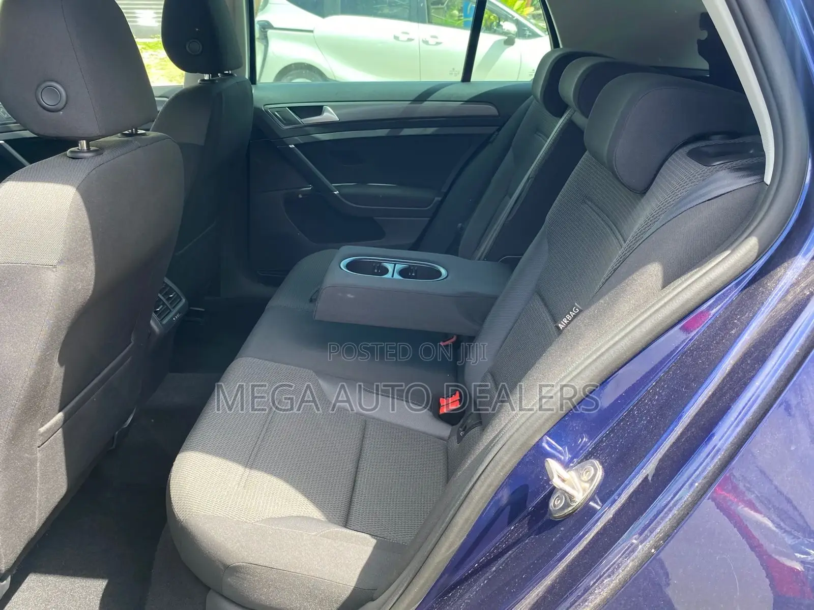 Volkswagen Golf 2018 Blue