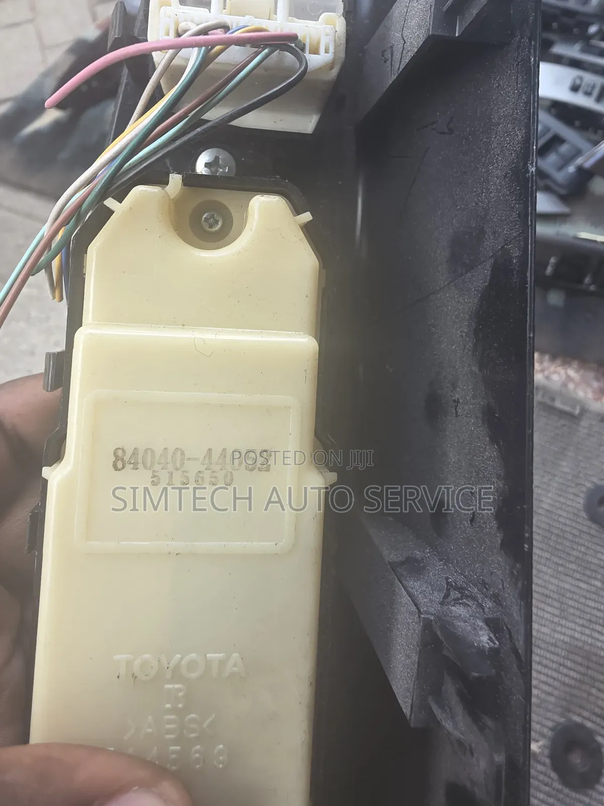 Toyota Isis 2013 Main Window Switch