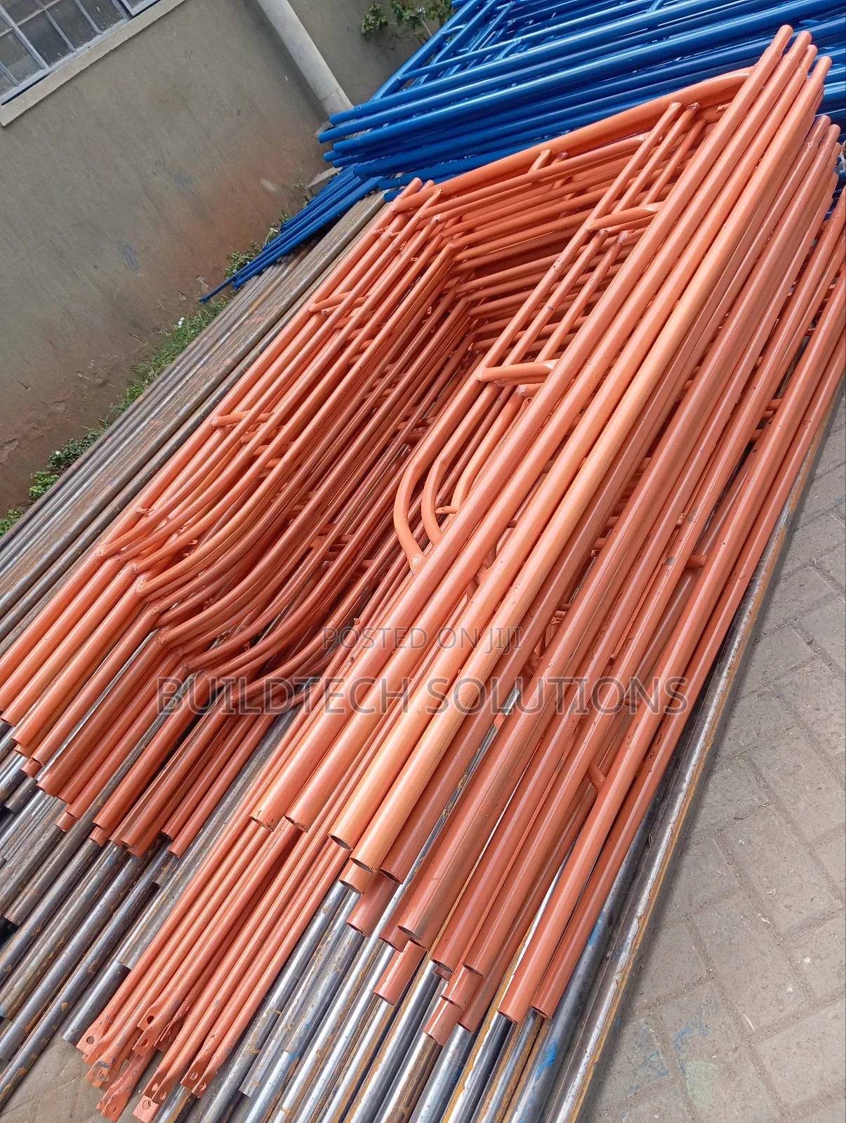 Industrial Grade Safety Ladders for Scaffolding