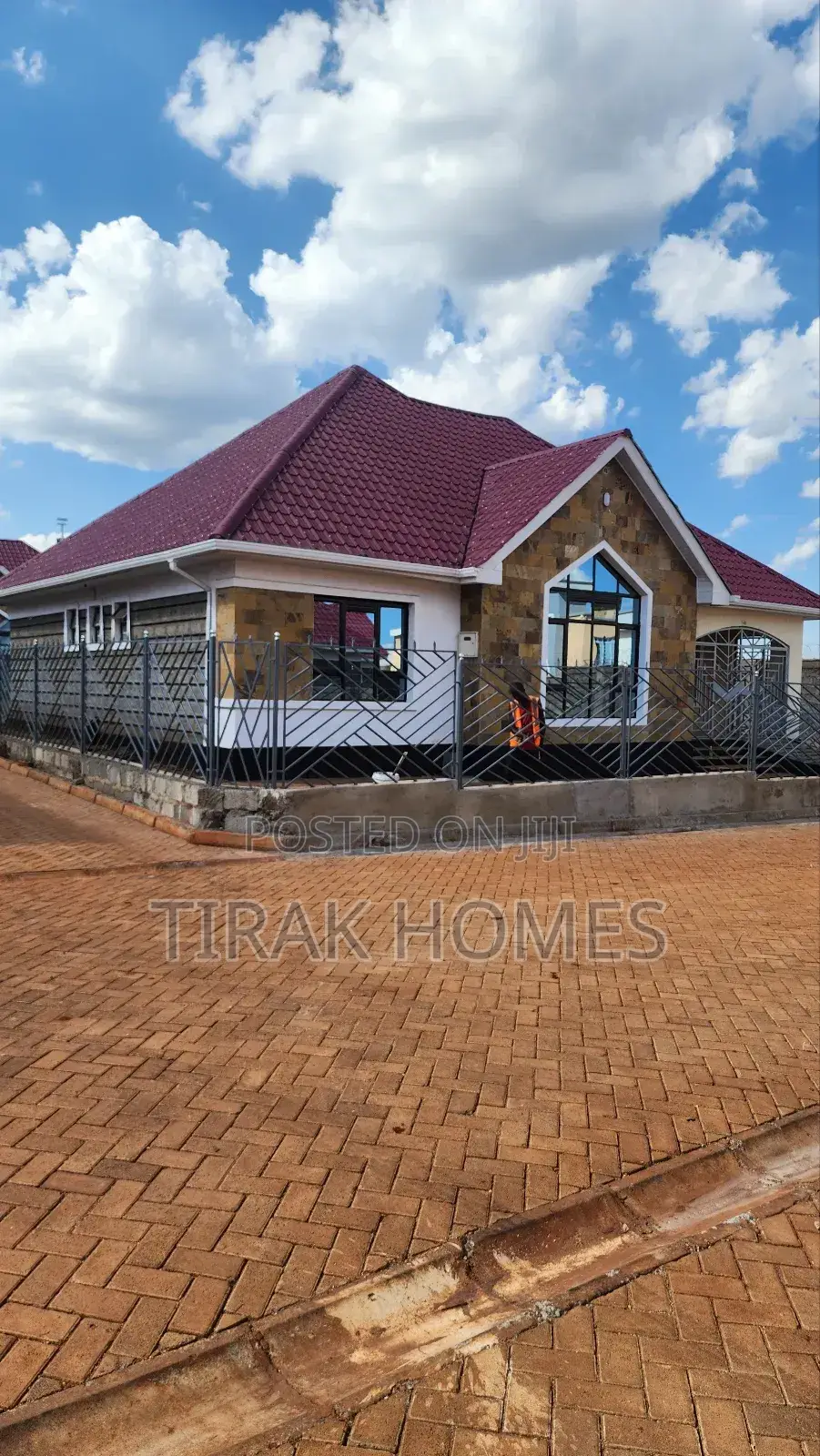 3bdrm Bungalow in Windsor Ridge 3 , Kenyatta Road / Theta for sale