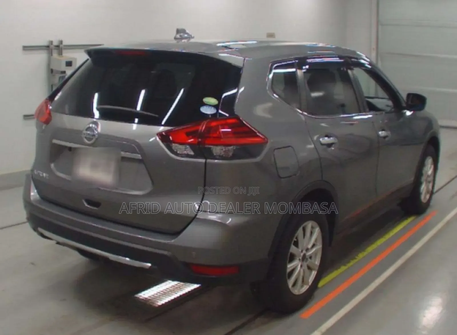 Nissan X-Trail 2.0 Petrol FWD 2018 Gray