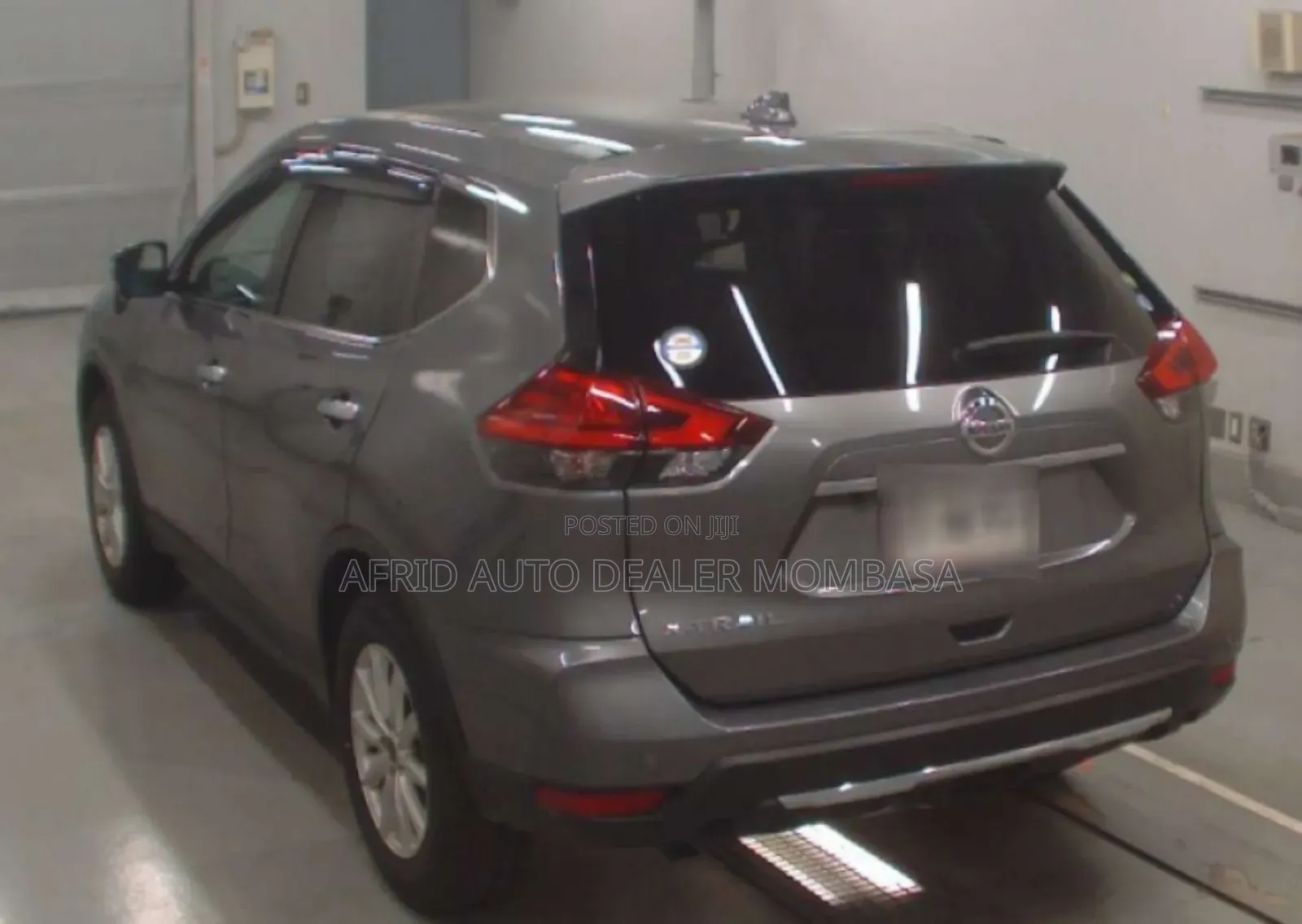 Nissan X-Trail 2.0 Petrol FWD 2018 Gray