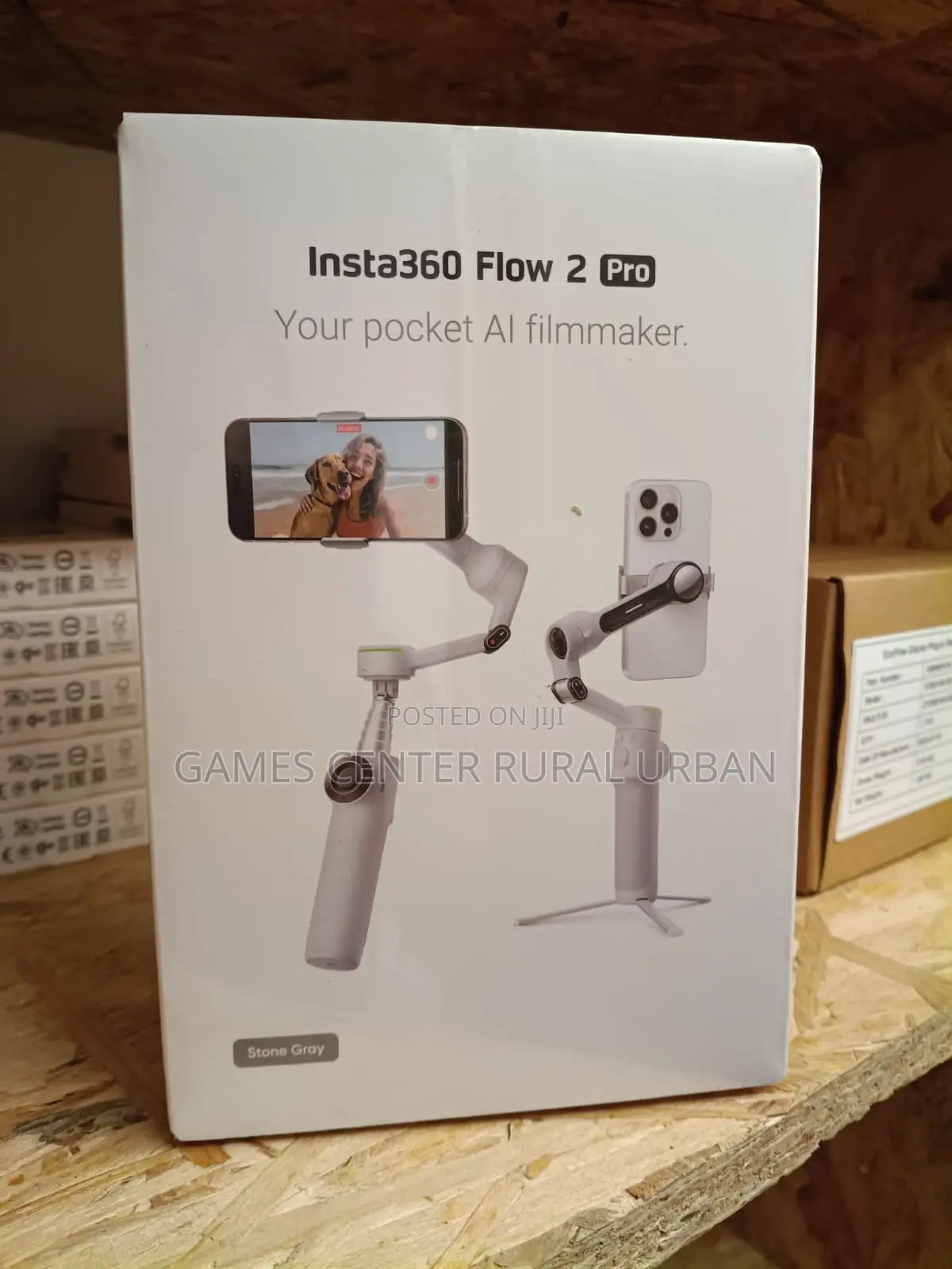 Insta360 Flow 2 Pro Creator Bundle Grey - Foldable Ai Phone Gimbal.