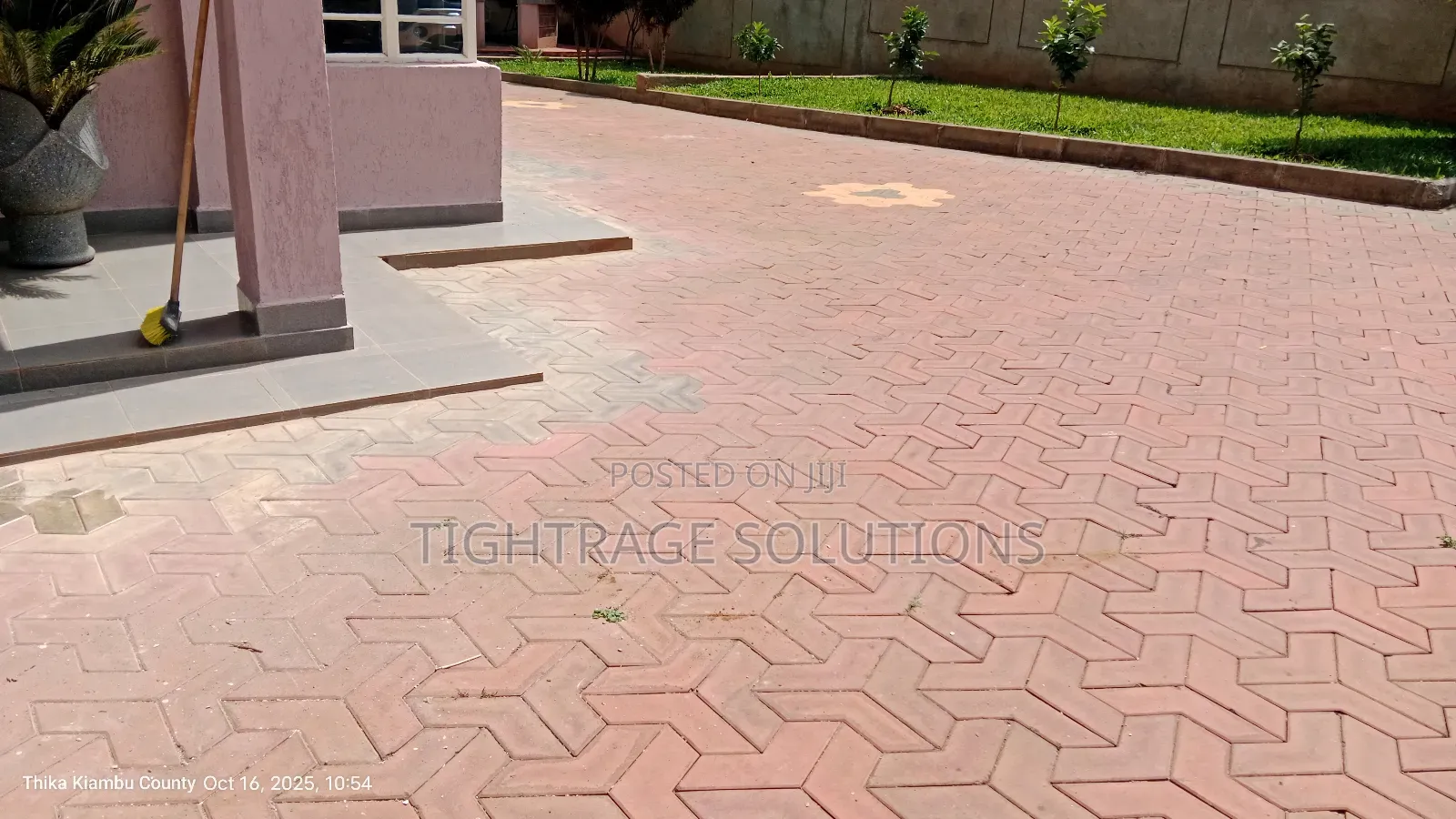 Cabro Restoration – Bring Back the Original Look of Your Paving!