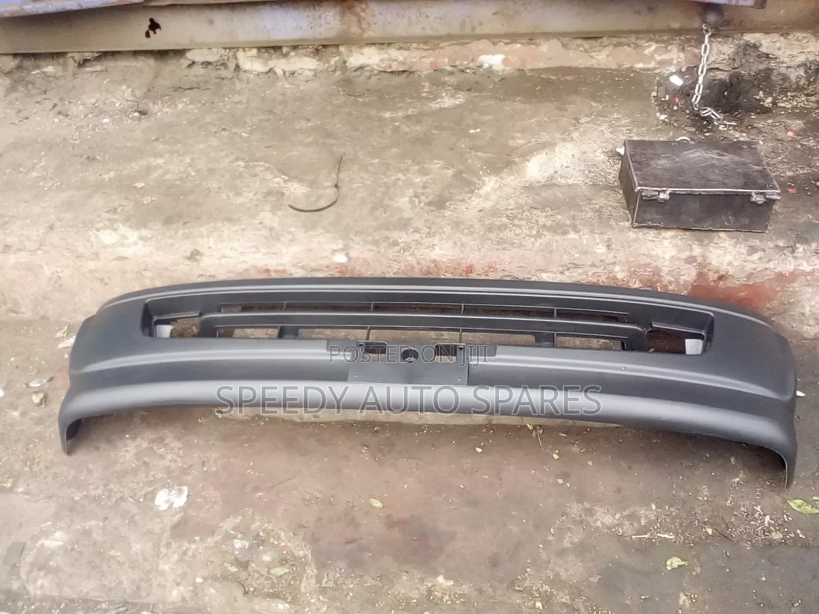 Front Bumper Hiace 5l/Toyota Shark