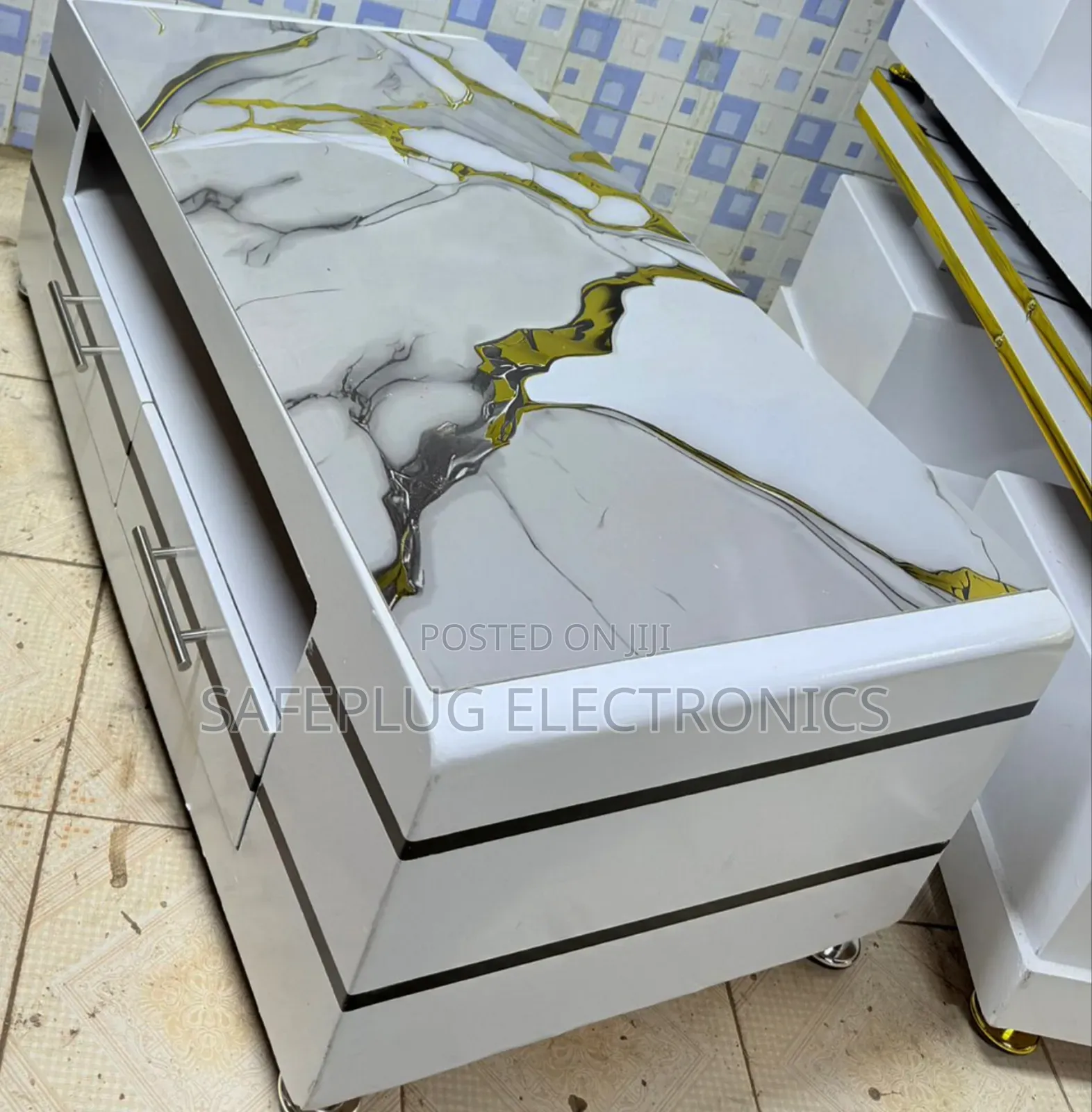Executive Coffee Table With Glass/ Marble Topping Effect