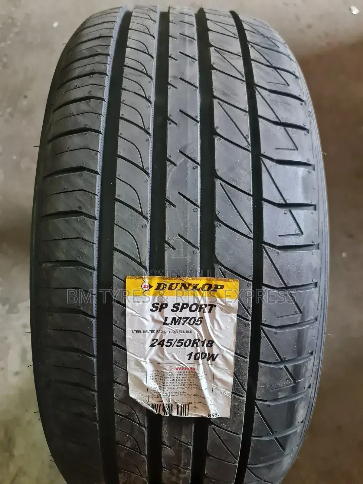 245 /50 R18 Dunlop Tyres (Sp Sport 705)Japan.