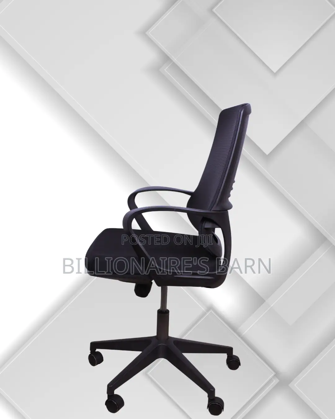 Modern Black Ergonomic Mesh Office Chair — Boosts Posture Focus