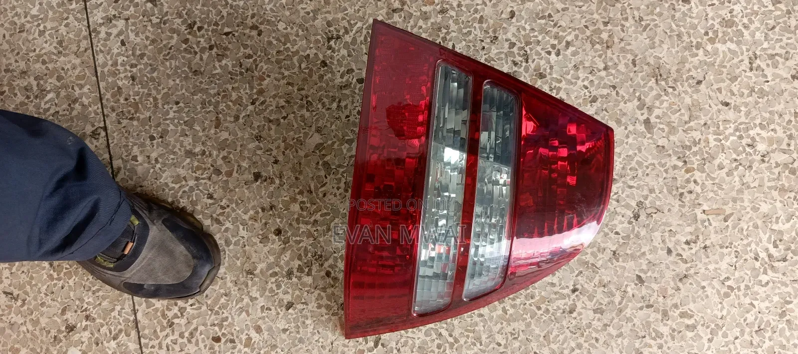 Tail Light Toyota Nze Brand New Original Japan Quality
