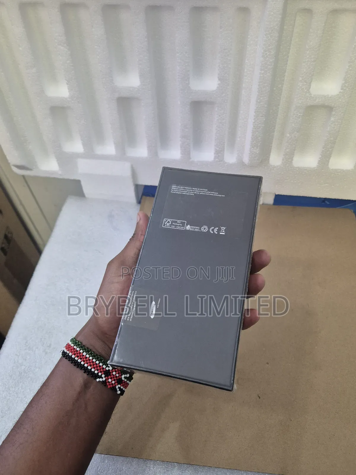 New Samsung Galaxy S21 Ultra 5G 256 GB Black