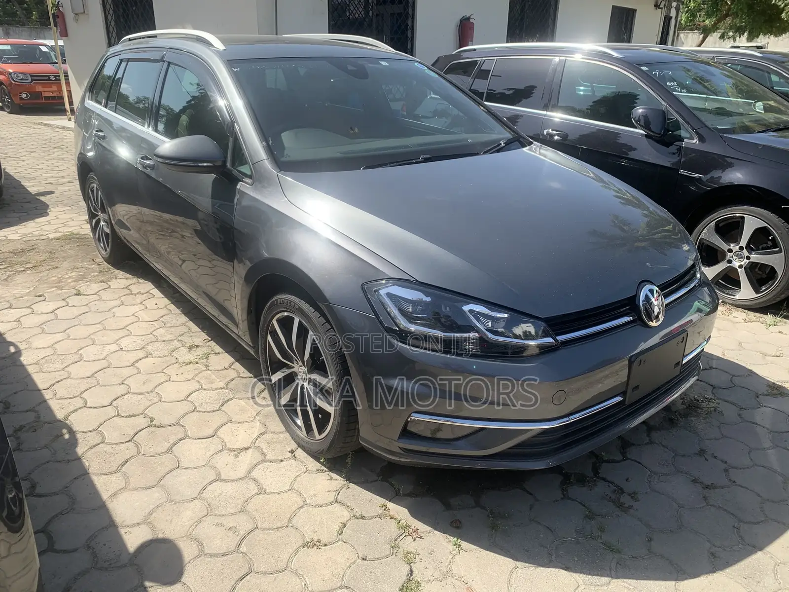 Volkswagen Golf Variant 2018 Silver