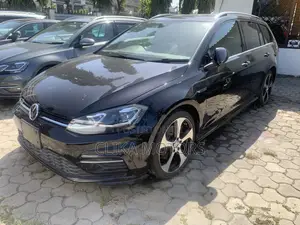 Volkswagen Golf Variant 2018 Black
