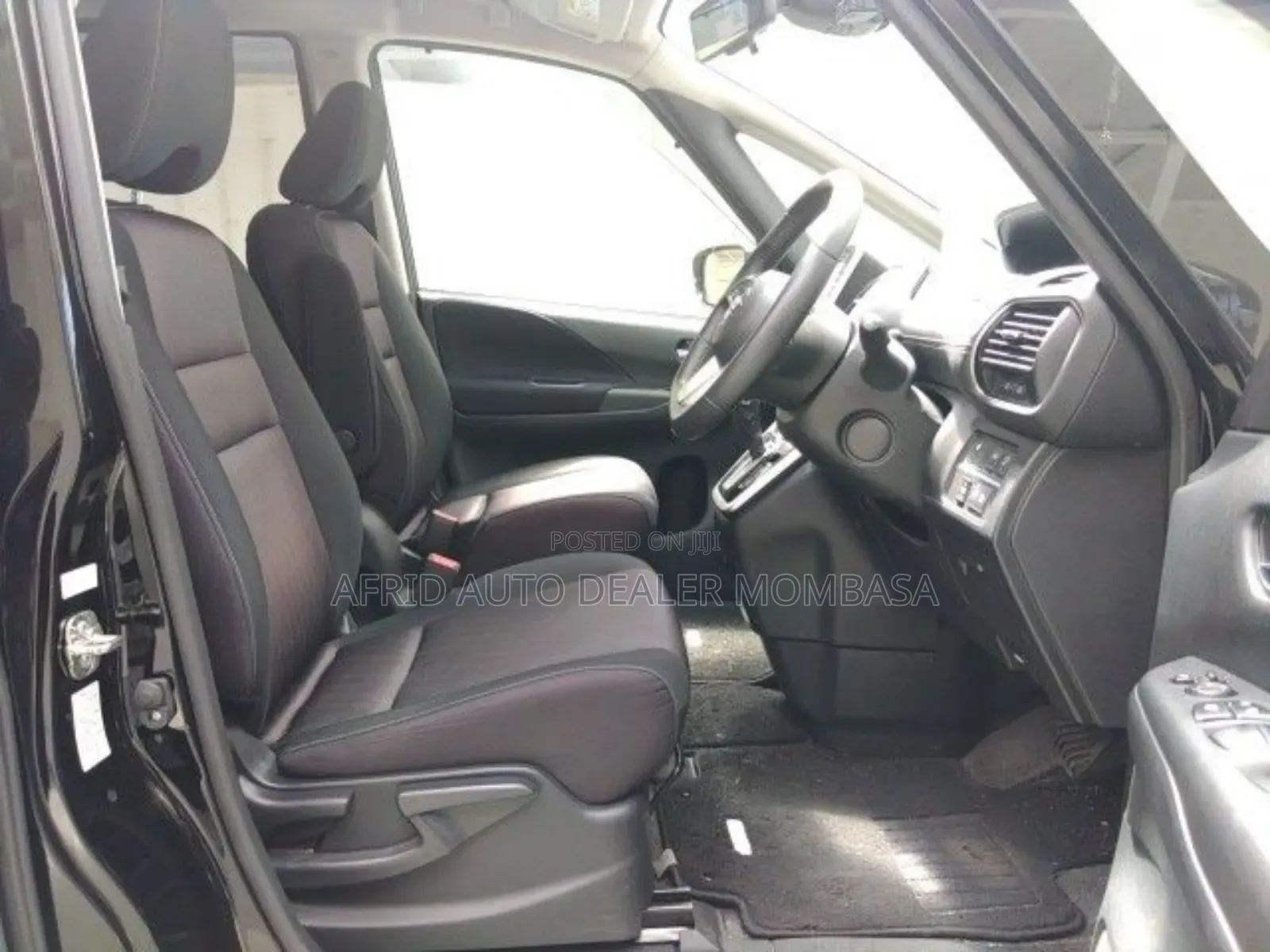 Nissan Serena 2019 Black
