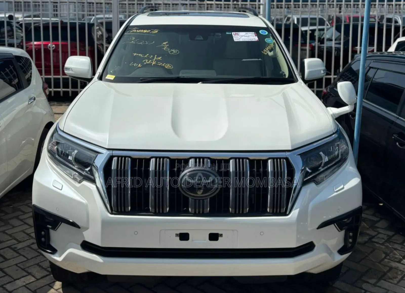 Toyota Land Cruiser Prado 2.8 2018 White