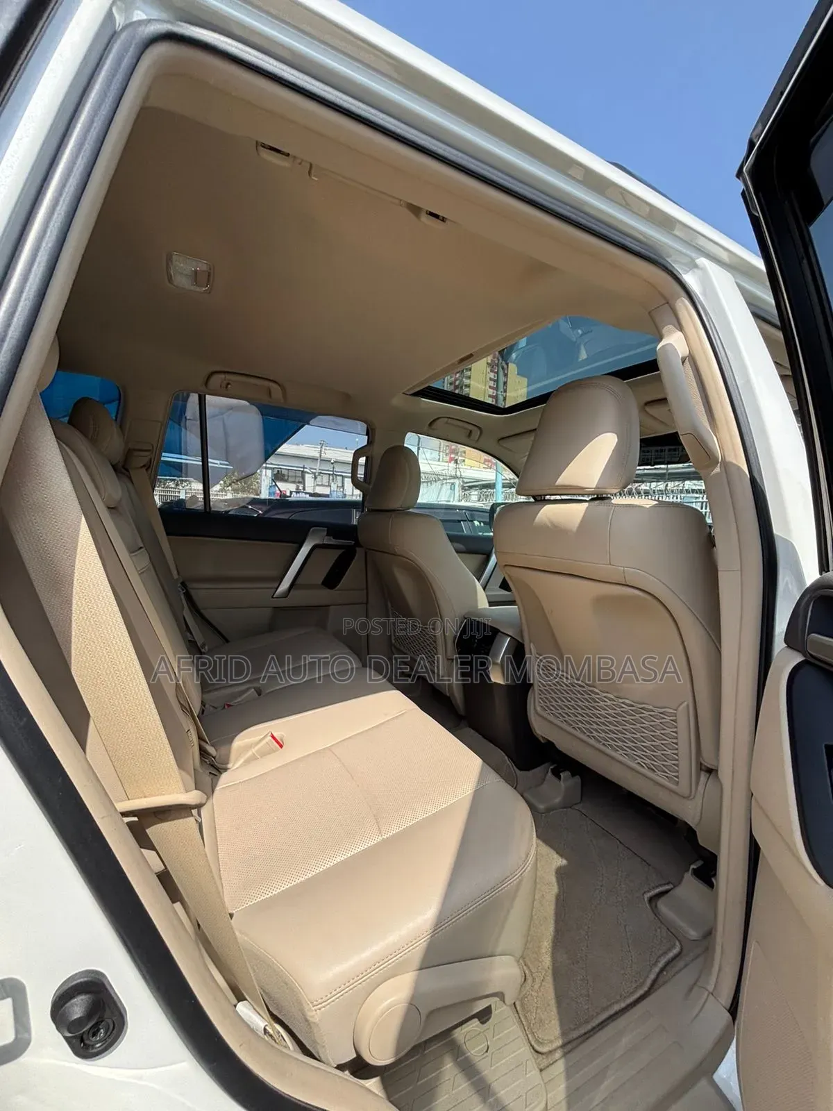 Toyota Land Cruiser Prado 2.8 2018 White