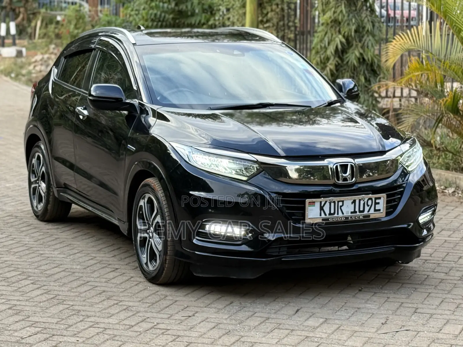 Honda Vezel 2018 Black
