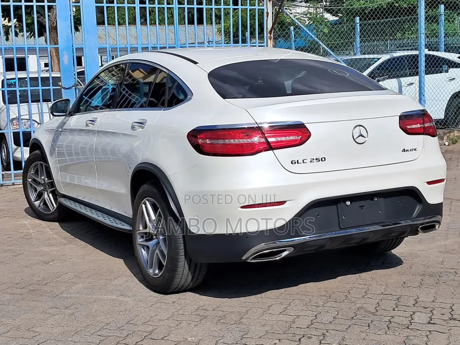 Mercedes-Benz GLC-Class 2019 White