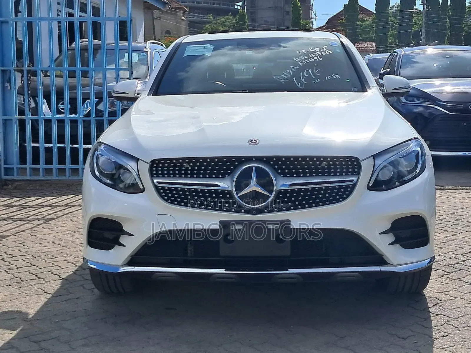 Mercedes-Benz GLC-Class 2019 White