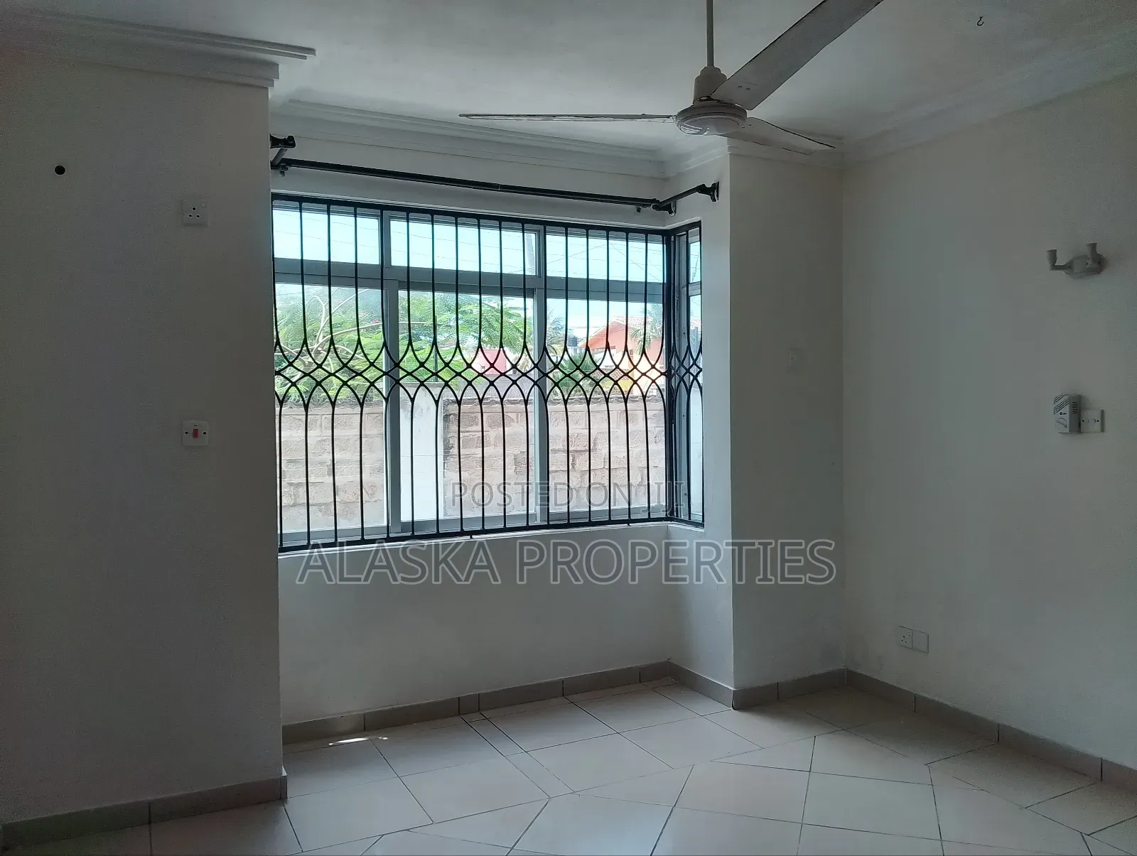 3bdrm Apartment in Nyali Estate for rent