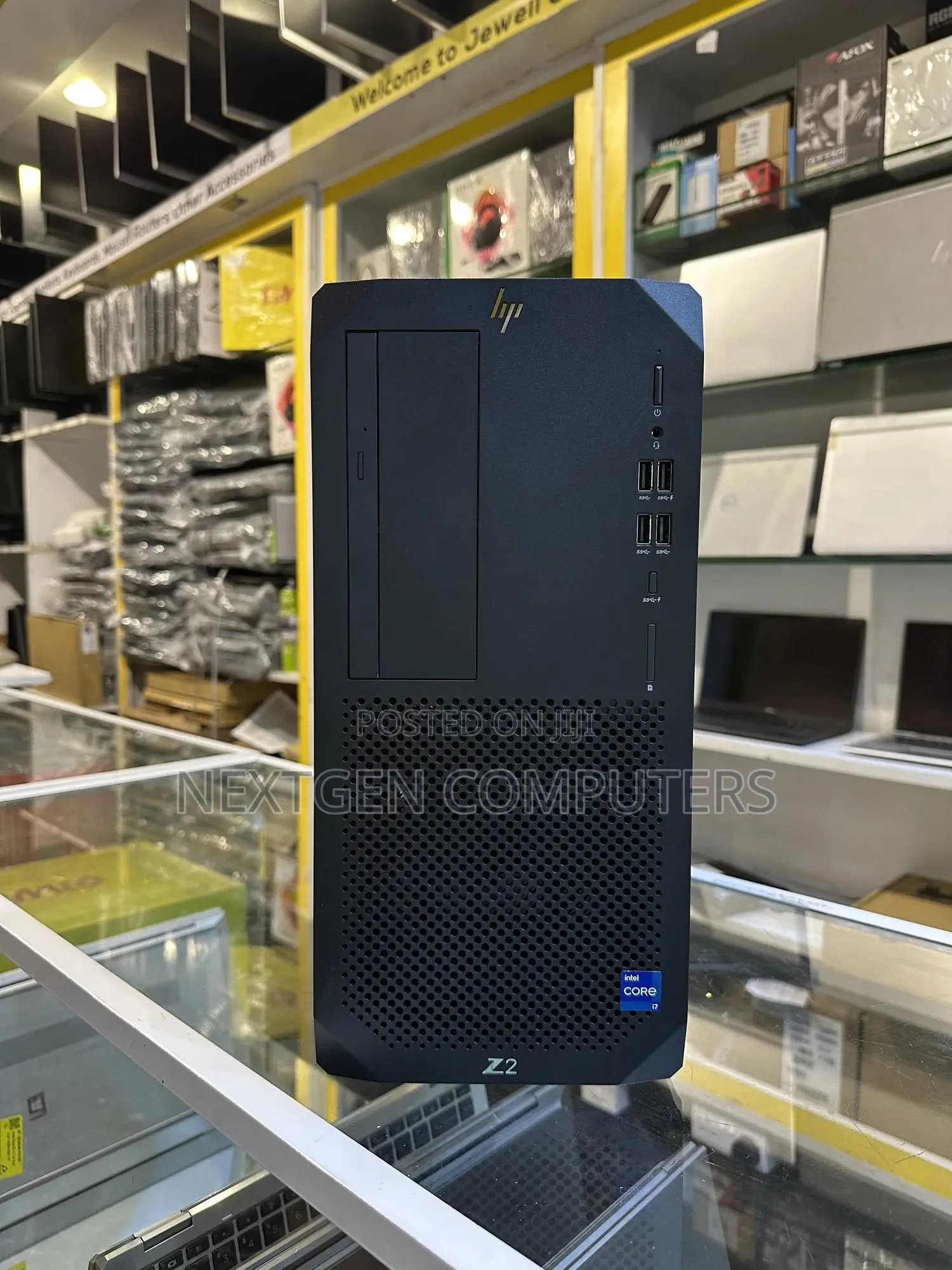 New Desktop Computer HP Z2 8GB Intel Core I5 SSD 512GB